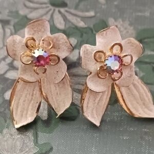 Darling Vintage Floral Gold and Pink Earrings